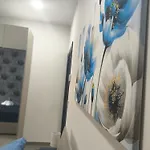 Bed and Breakfast Blue Flowers Scordia